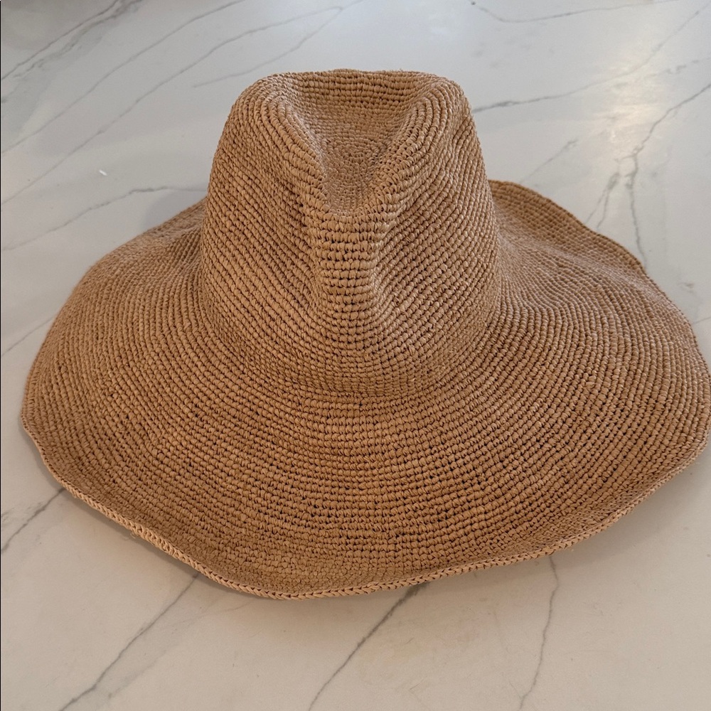 Janessa Leoné Waverly Hat in Size Medium